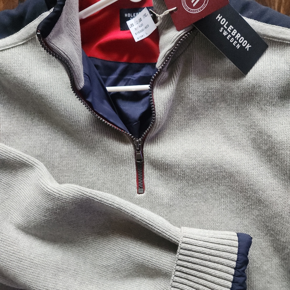 Men's Gray Sweater